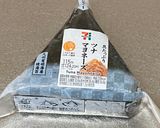 A picture of step 5 of Onigiri Waffle.