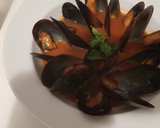 Foto del paso 3 de la receta: Mejillones en salsa picante