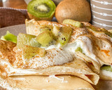 Foto del paso 3 de la receta: Crepes 2 ingredientes con yogur y kiwi