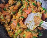 A picture of step 3 of Baingan ka bharta.
