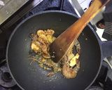 Foto langkah ke 3 dari resep Tom Yum Goong トムヤムクン.