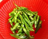 敏豆魷魚炒豆乾的食譜步驟1照片