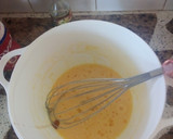 Foto del paso 2 de la receta: Budín inglés con pasas de uva y maní