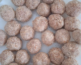 Foto del passaggio 4 della ricetta Polpette saporite