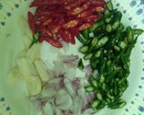 Foto langkah ke 3 dari resep Tumis Kerang Pedas.