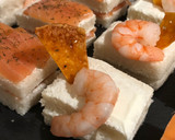 Foto del paso 13 de la receta: Canapés de salmón y surimi