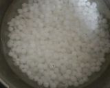 A picture of step 2 of Sabudana donuts.