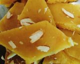 बेसन मलाई बर्फी (besan malai barfi recipe in marathi) रेसिपी स्टेप 3 फोटो 