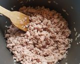 Foto del paso 2 de la receta: Pasta con salsa de pavo, pimientos y champiñones