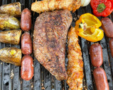 Foto del paso 2 de la receta: Asado de Picaña - Pollo relleno con jamón y queso