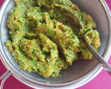 Foto del paso 3 de la receta: Albóndigas calabacín y patata en salsa(veganas)
