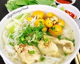 A picture of step 3 of Chicken Pho with Young Eggs.