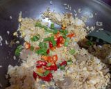 Foto langkah ke 3 dari resep Nasi Goreng Solaria.