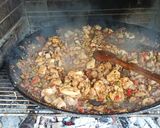 Foto del paso 7 de la receta: Paella mar y montaña (o solo de pescado o solo de carne)