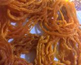 A picture of step 4 of Jalebi.