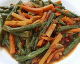 Foto langkah ke 4 dari resep Tumis Wortel Kacang Panjang.