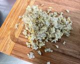 Une image de l'étape 5 de Dahl au curry jaune, légumes, cajous et gingembre au lait de coco.