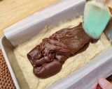 Foto langkah ke 7 dari resep Banana Brownies Cake.