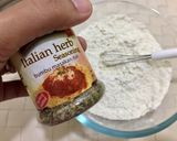 Foto langkah ke 2 dari resep Cheese muffins (with Italian herbs).