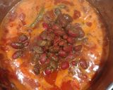 A picture of step 4 of Lebanese Kidney Bean, Onion, and Tomato Stew.