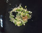 Foto langkah ke 2 dari resep Stir-Fried Rice Cakes (Tumis Rice Cakes/Tteok).