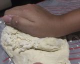 Foto langkah ke 3 dari resep Pizza Margharita, tanpa fresh basil > _ <.