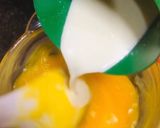 A picture of step 4 of Fruits custard.