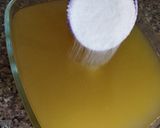 A picture of step 2 of Pineapple drink my own way.