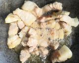 รูปขั้นตอนการทำที่ 2 ของ หมูสามชั้นทอดน้ำปลา