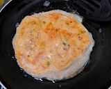 Foto langkah ke 4 dari resep Martabak Telor Pizza.