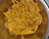 A picture of step 3 of Chips masala.