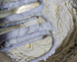 A picture of step 3 of Oreo cheese cake.