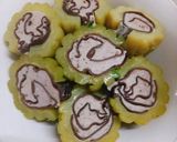 Hình bước làm 3 của món Canh khổ qua dồn chả cá thác lác
