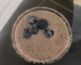 A picture of step 2 of Energy drink after gym Blueberry smmothy.