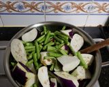 Foto langkah ke 4 dari resep Sayur lodeh tempe busuk enak dan sederhana.
