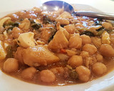 Foto del paso 9 de la receta: Potaje de Vigilia o Potaje de bacalao con garbanzos y espinacas