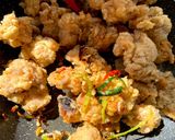 รูปขั้นตอนการทำที่ 5 ของ ไก่คั่วพริกเกลือมะแขว่น🧄🌶️