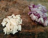 Foto langkah ke 2 dari resep Nasi goreng sederhana enak.
