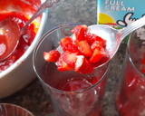 Foto langkah ke 6 dari resep Korean Strawberry Milk Simple,Easy,Ekonomis... 🥛🍓👍.