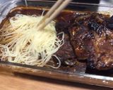 A picture of step 2 of Baked Lamb Chop in Honey and Spicy Xo Black Pepper Sauce.
