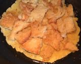 A picture of step 5 of Broccoli stuffed Omelette.