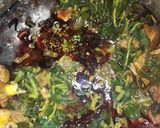 A picture of step 4 of Afan mi soup.