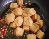 Foto langkah ke 5 dari resep Tahu Cabe Garam.