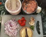 A picture of step 5 of Murgh Musallam.