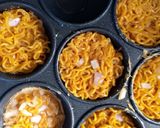 A picture of step 4 of Indomie balls.