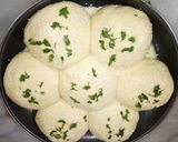A picture of step 8 of Chicken stuffed buns.