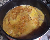 Foto del paso 18 de la receta: Sopa de marisco congelado y fresco con fondo de cebolletas