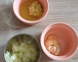 A picture of step 2 of Boiled chicken and chicken rice.