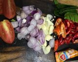 Foto langkah ke 1 dari resep Tongseng Ayam (kuah bening).