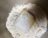 A picture of step 4 of Eggless Blueberry pie.
